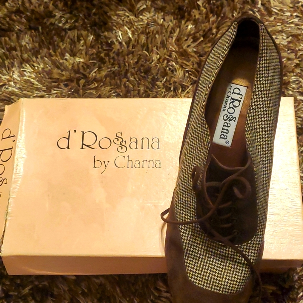 Shoe